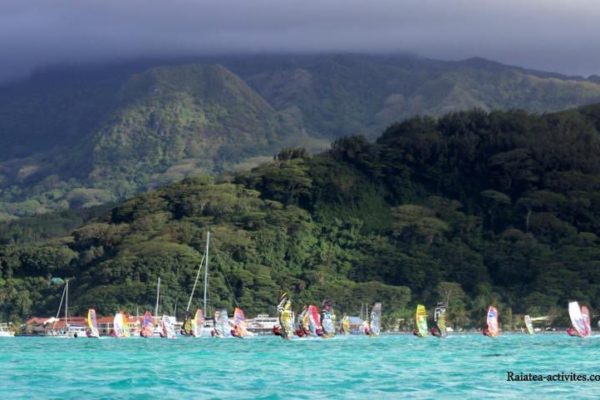 regate-windsurf-raiatea-activites