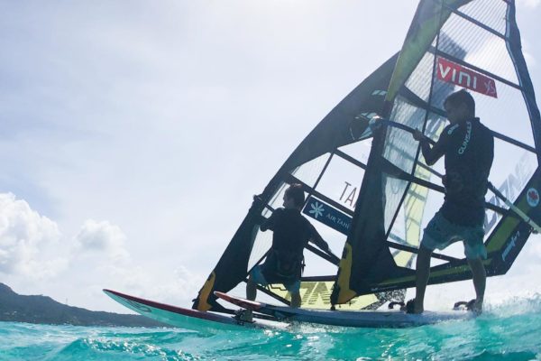 windsurf-planche-voile-raiatea-activites