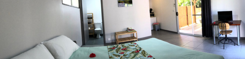 pano-lit-bungalow