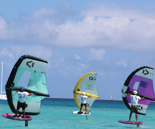 regate-wingfoil-raiatea-activites